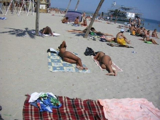 15P Warning -  real unbelievable nudist photos and videos
