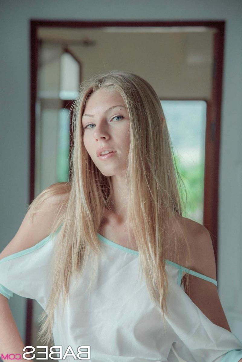 12P Russian blonde teen with nice tits