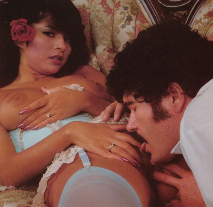 12P Hairy vintage pornstar Jacqueline Brooks fucked in her wet bush