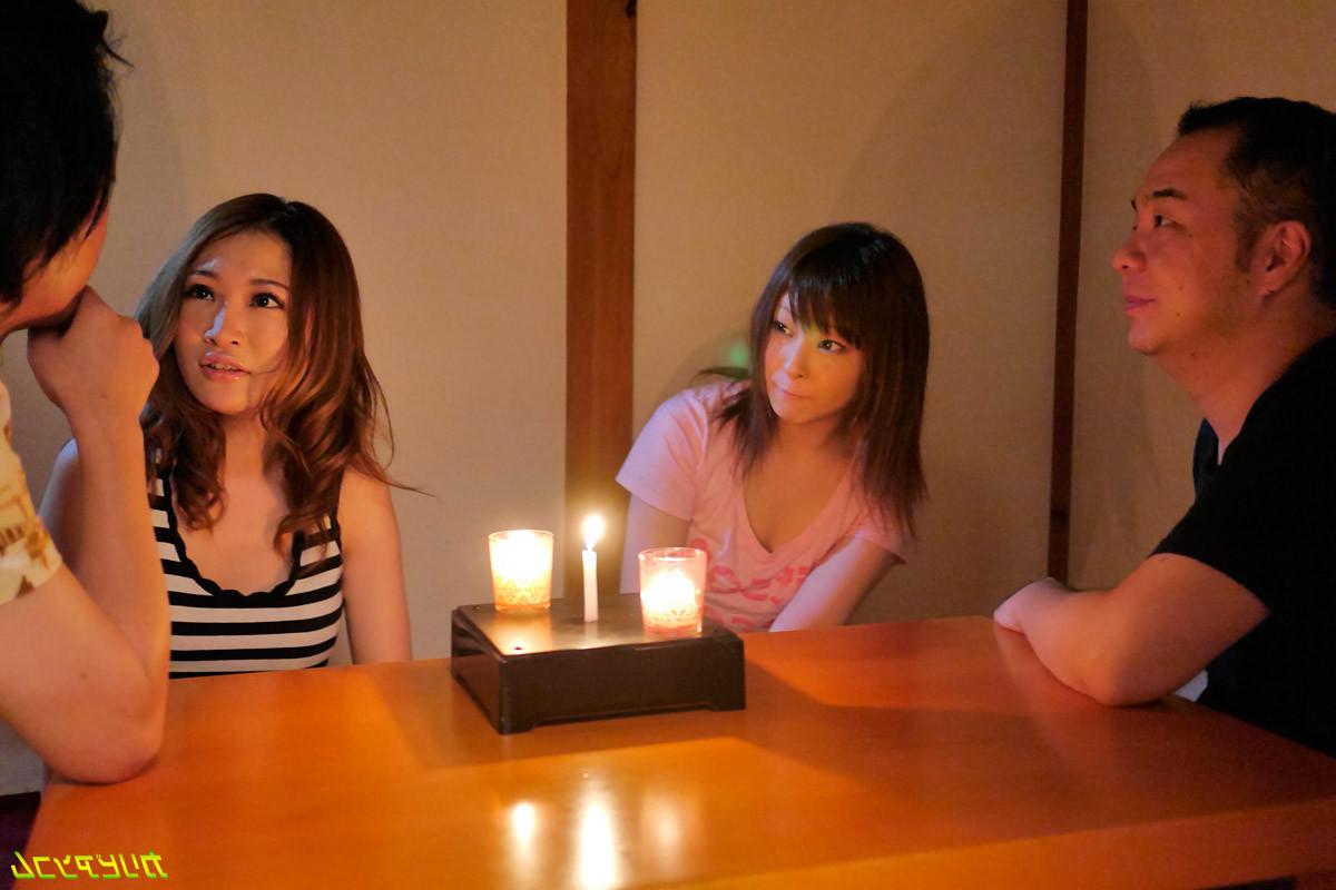 25P Two Japanese Girls Two Japanese Guys