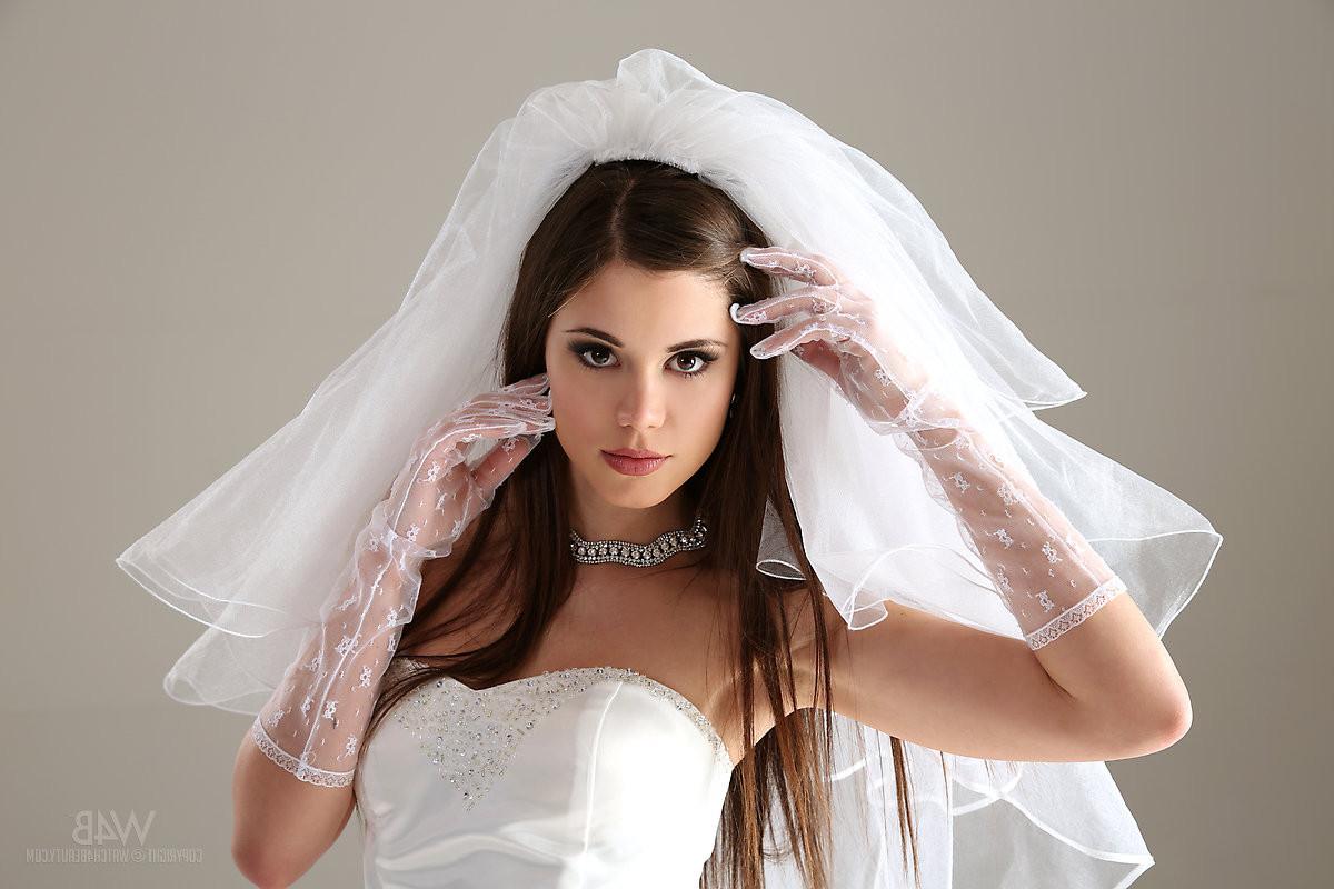16P Sexy Caprice in Christmas wedding