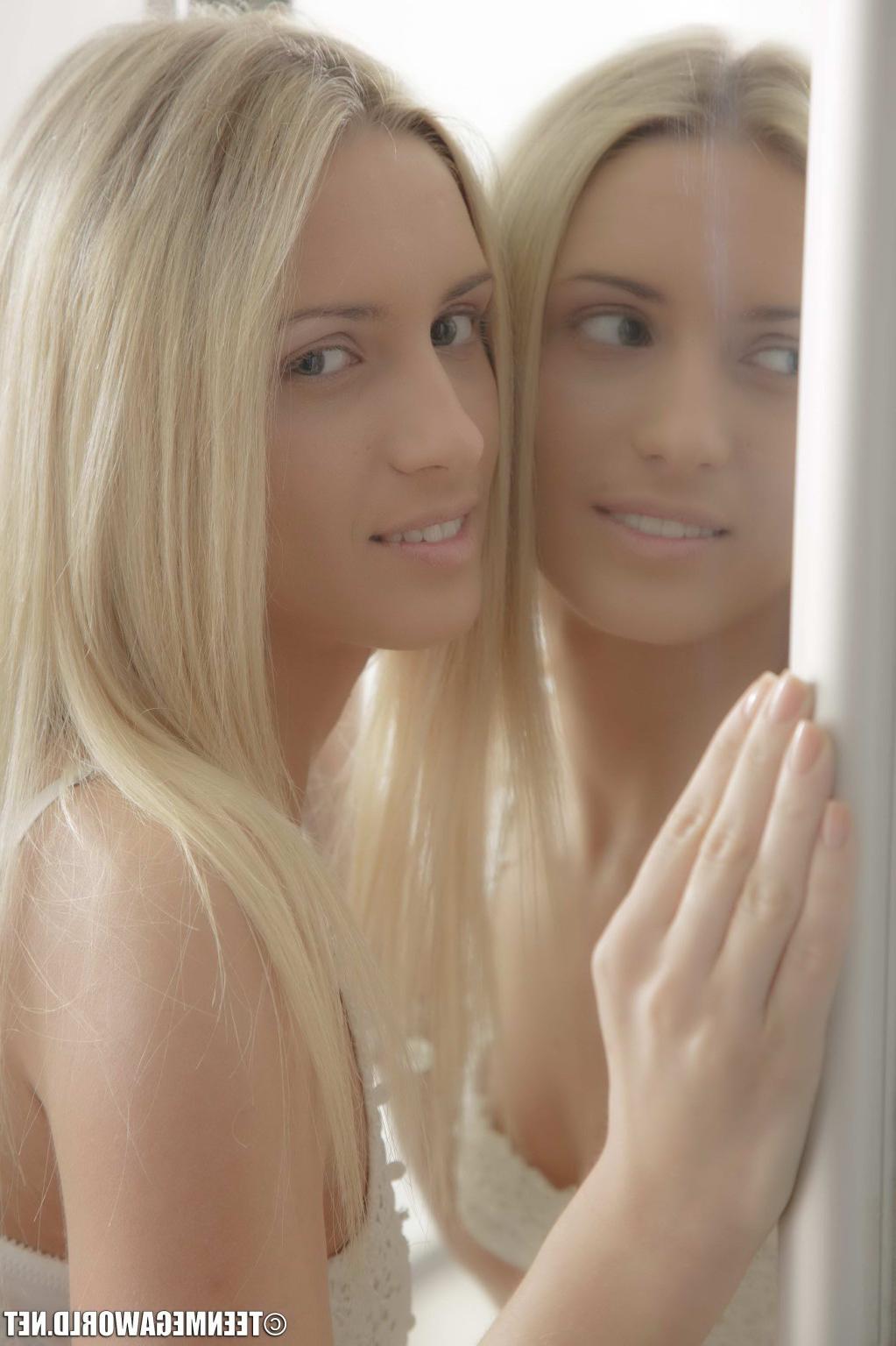 15P Beautiful Blonde Teen Masturbates