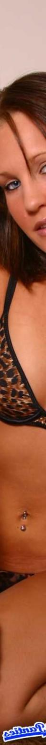 18P Loni animal print satin g string