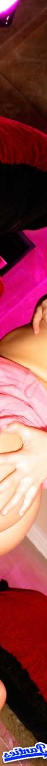 18P Peachez pink satin panties topless