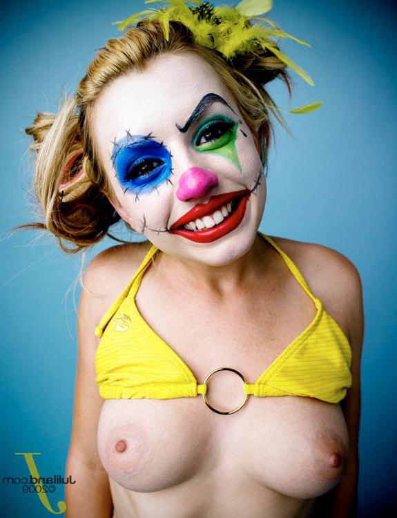 15P Lexi Belle is funny clown