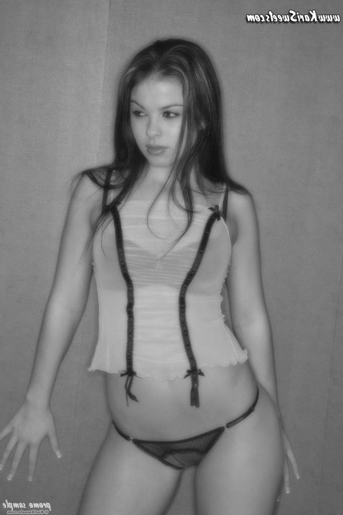 16P Classy teen girl