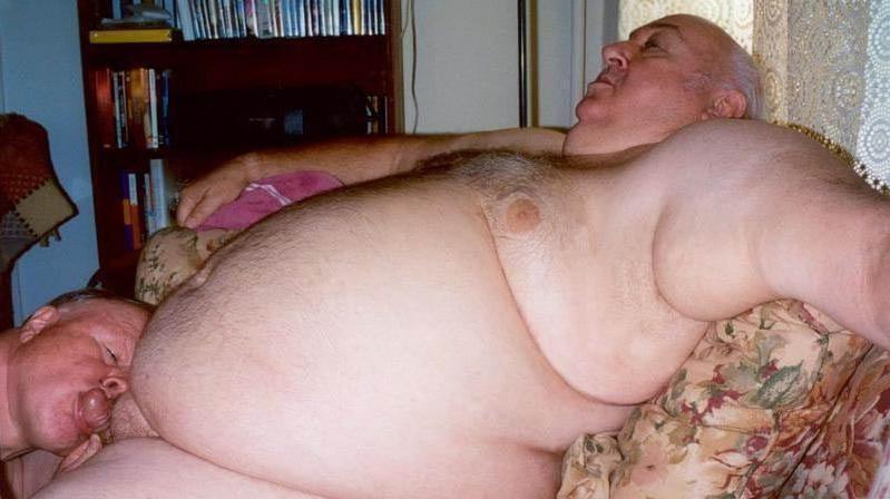 15P Weird Porn Pics