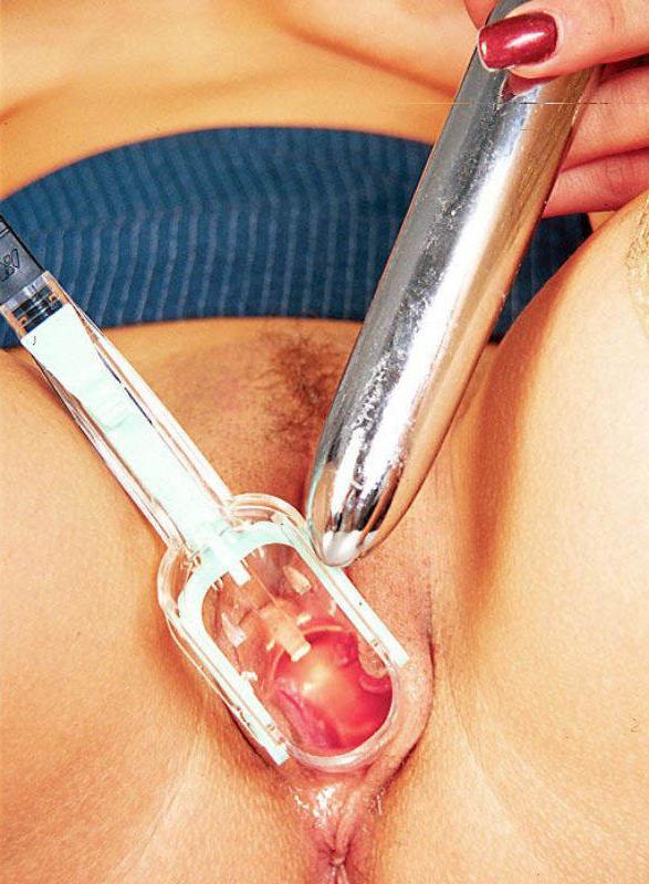 15P Horny secretary doing speculum exam