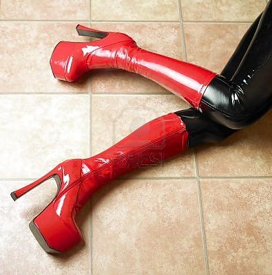 7P Femme sexy latex