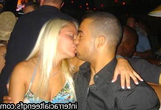 15P Interracial Teen Girlfreinds taking black cock