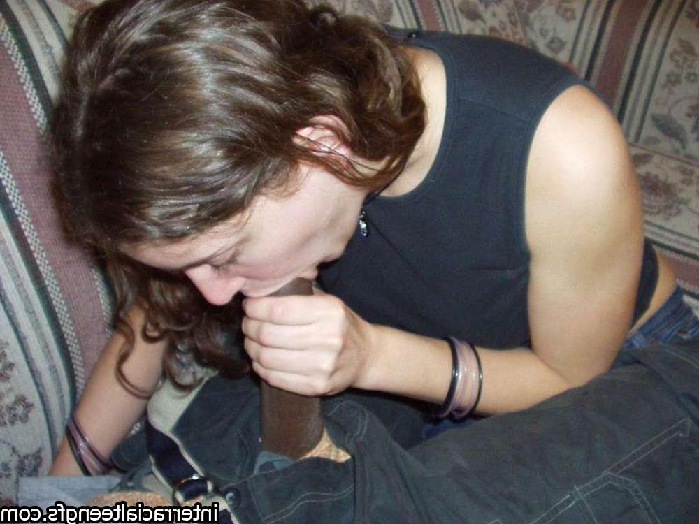 15P Interracial Teen Girlfreinds taking black cock