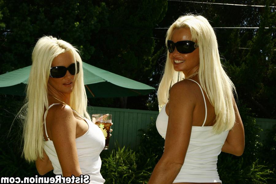 14P Blonde teen sisters sharing a dick