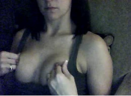 13P Sexy Webcam Girl halen