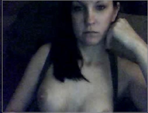 13P Sexy Webcam Girl halen