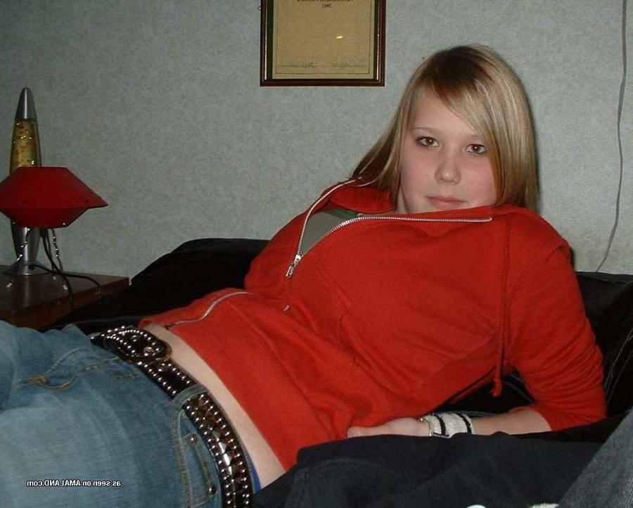 12P Foxy blonde teen girl with huge tits