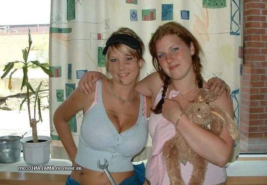 12P Foxy blonde teen girl with huge tits