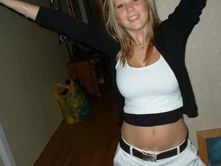 12P Foxy blonde teen girl with huge tits