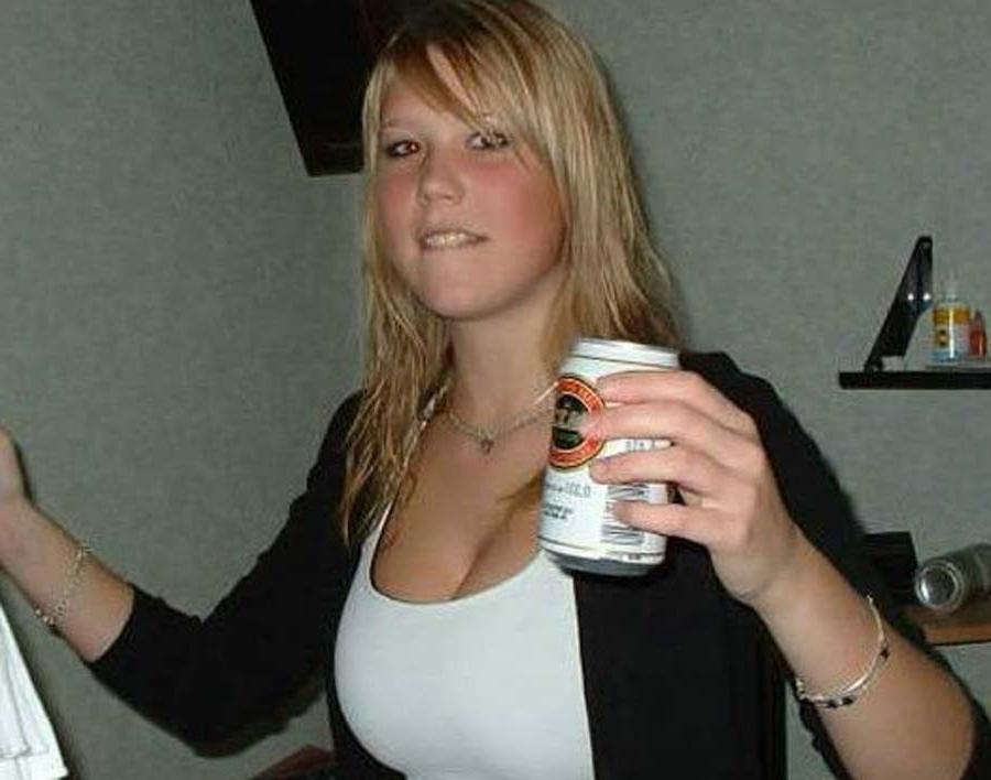 12P Foxy blonde teen girl with huge tits