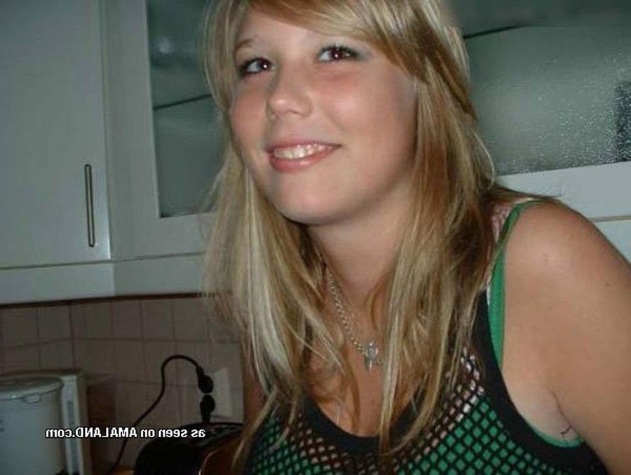12P Foxy blonde teen girl with huge tits