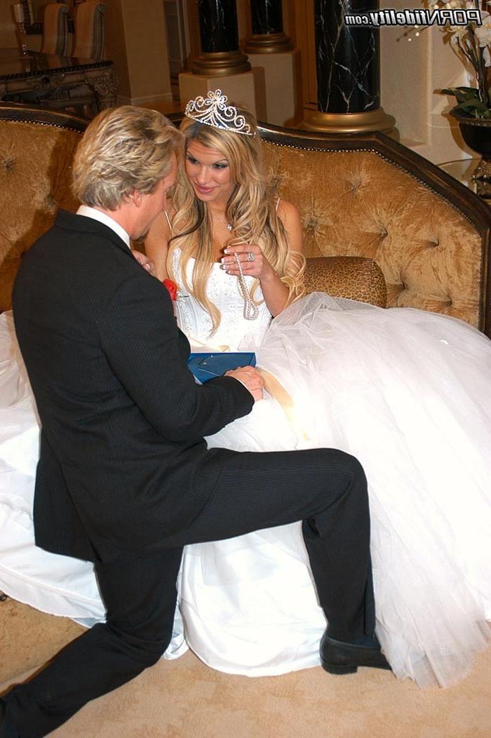 15P Kendall Brooks in action after wedding