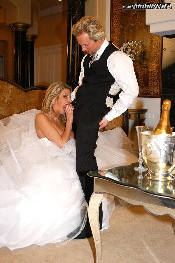 15P Kendall Brooks in action after wedding