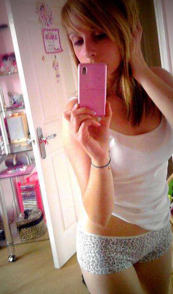 15P Sexy blonde teen