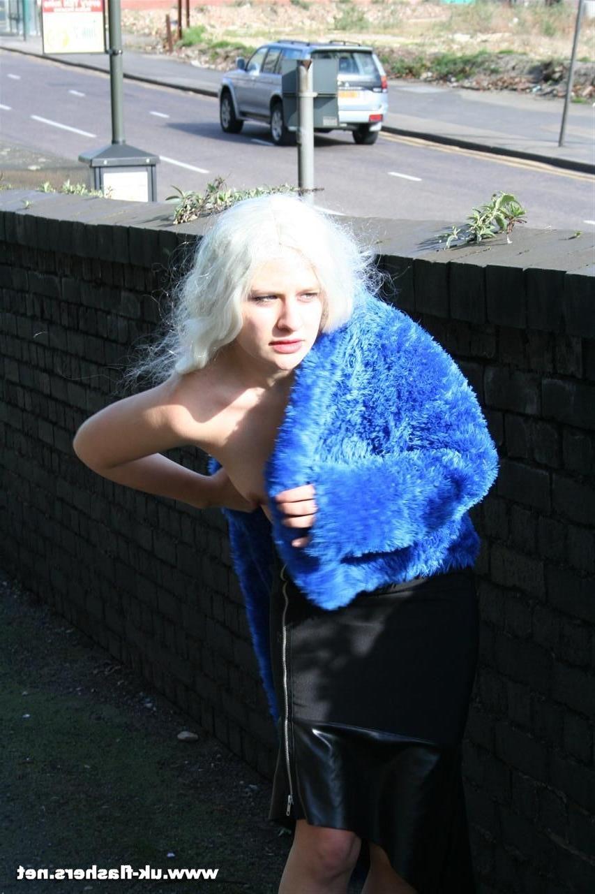 16P Blonde teen amateurs public nudity and rude flashing of her delicious body to pa