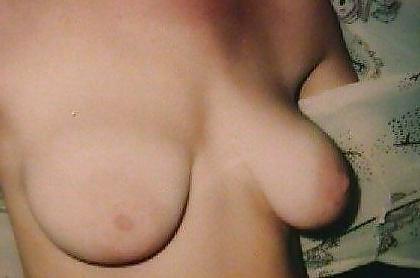 8P Saggy tits
