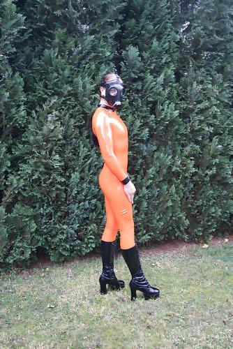 14P Meine neuen latex catsuits