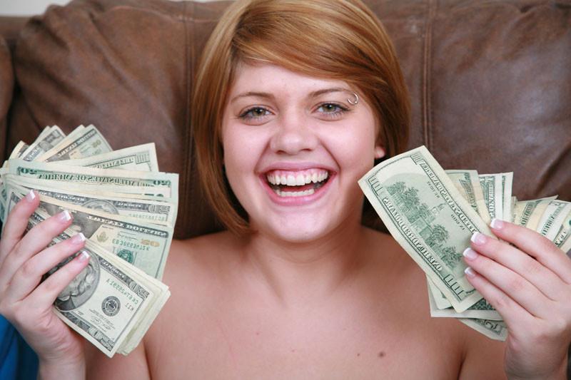16P Sweet blonde teen Hailey James sucking old cocks for cash