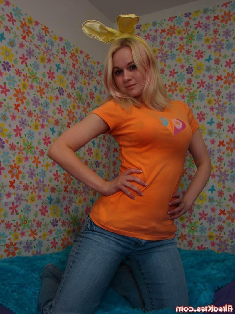 16P Busty blonde teen in bunny ears