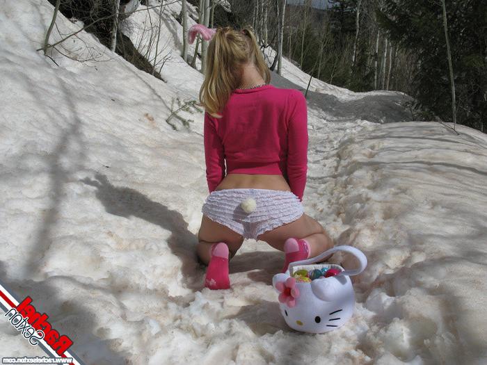 15P Sexy Snow Bunny Rachel Sexton