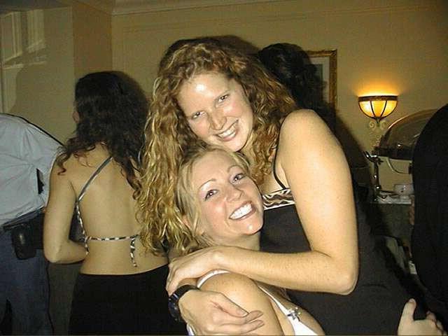 16P Housewife lickin bigtits and pussies on group lesbian orgy party