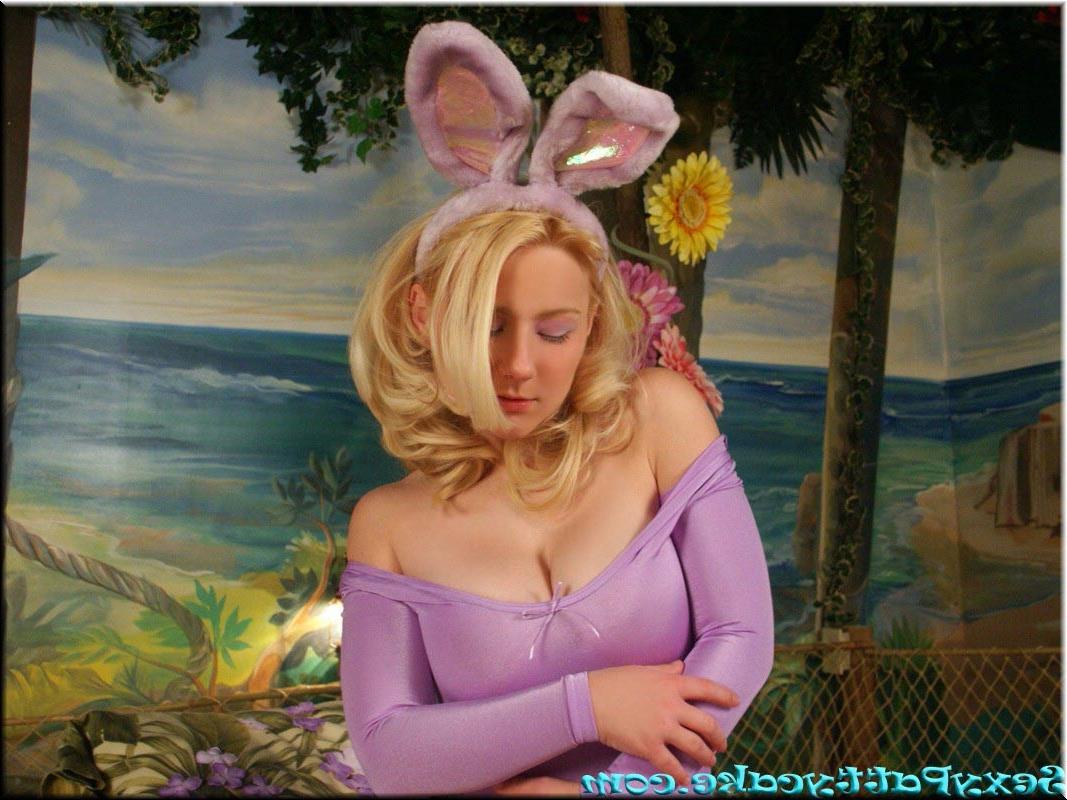 20P Busty blonde teen dressed as bunny