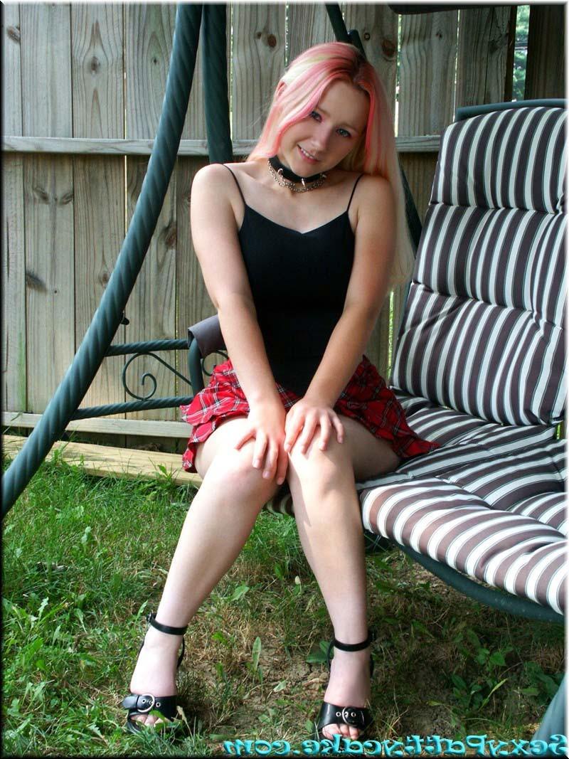 16P Busty teen girl showing her punk side