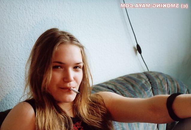 16P Amateur blonde teen smoking