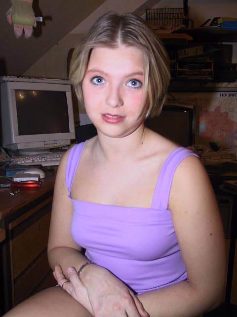 17P Shy Webcam Amateur Shows Pussy for First Time