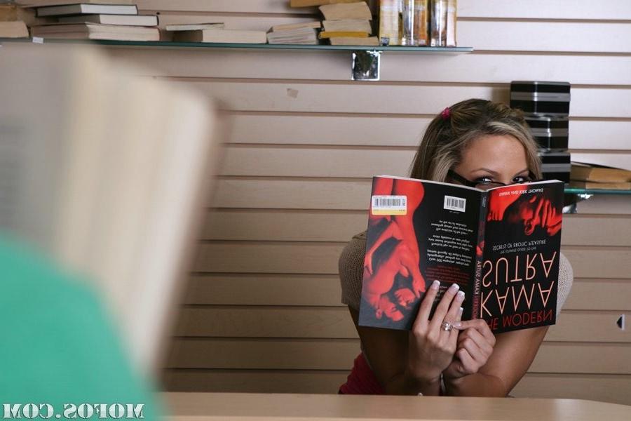 18P Cute blonde teen Kara Novack banged in a bookstore
