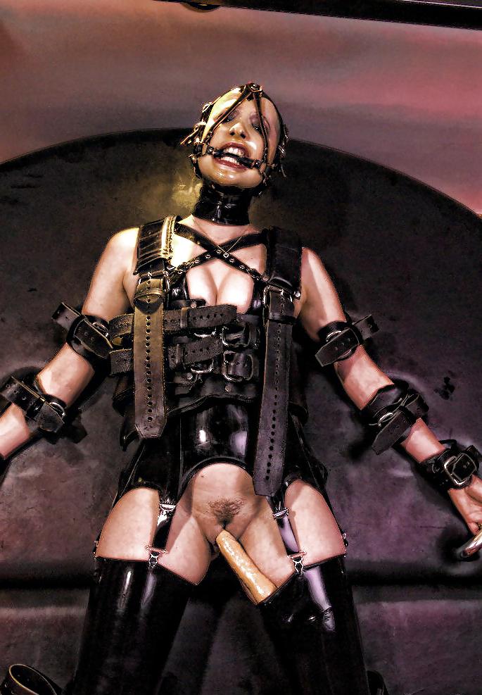 25P Photoshop fun - BDSM 2