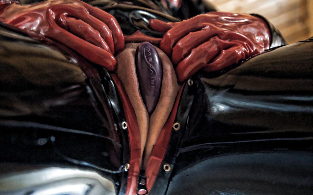 25P Photoshop fun - BDSM 2