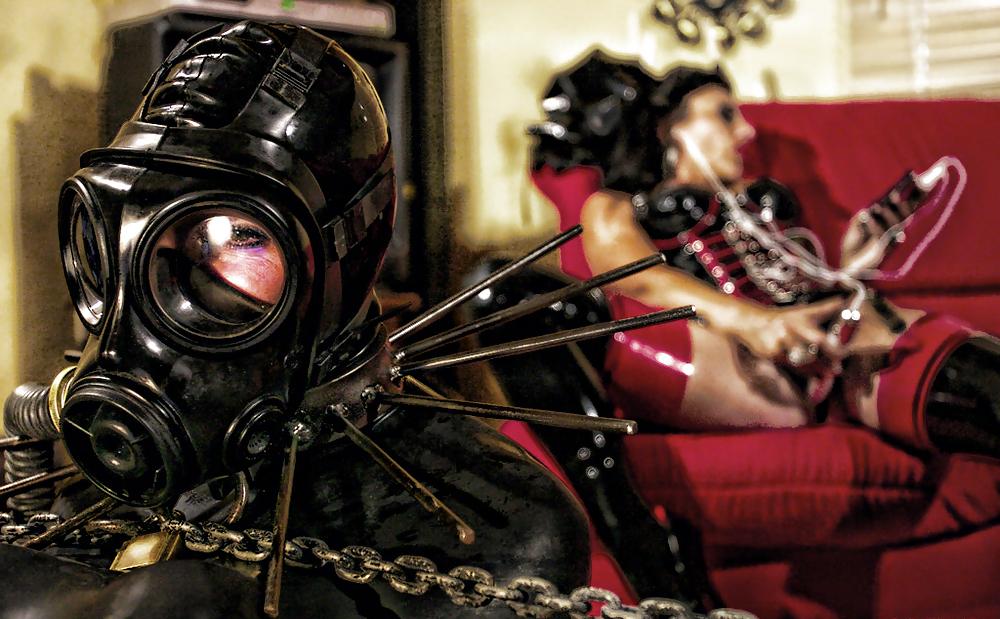 25P Photoshop fun - BDSM 2