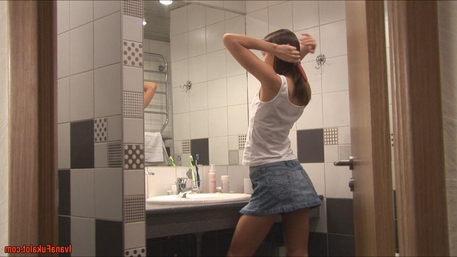 15P Pornstar Ivana Fukalot sex photos