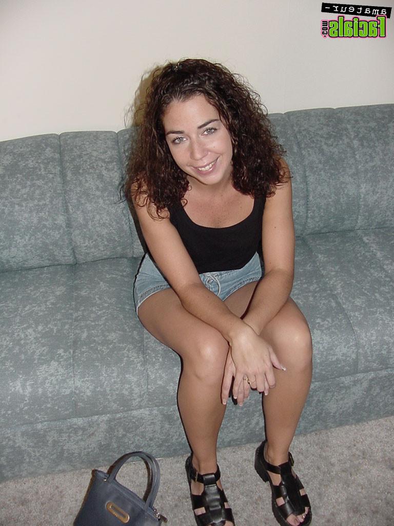 15P Michele on her knees gets a bukkake