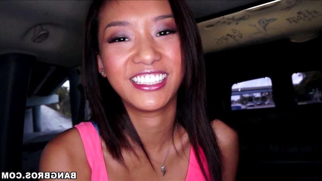 15P Aisan cutie Alina Li rides cocks in the bang bus