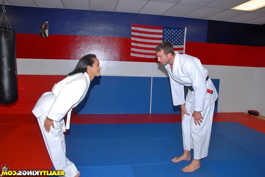 11P Super hot ass black belt ninja instructor babe gets nailed hard on the gym matt 