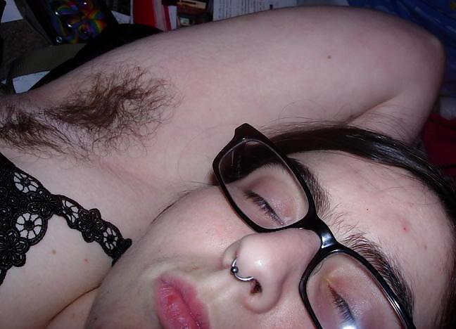 25P Hairy armpits