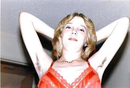 25P Hairy armpits