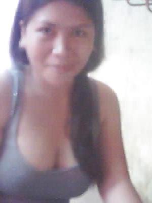 25P Hot Filipina