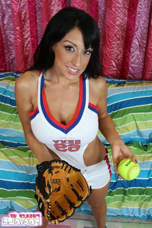 16P Busty brunette slut Ricki White gets deep facialized