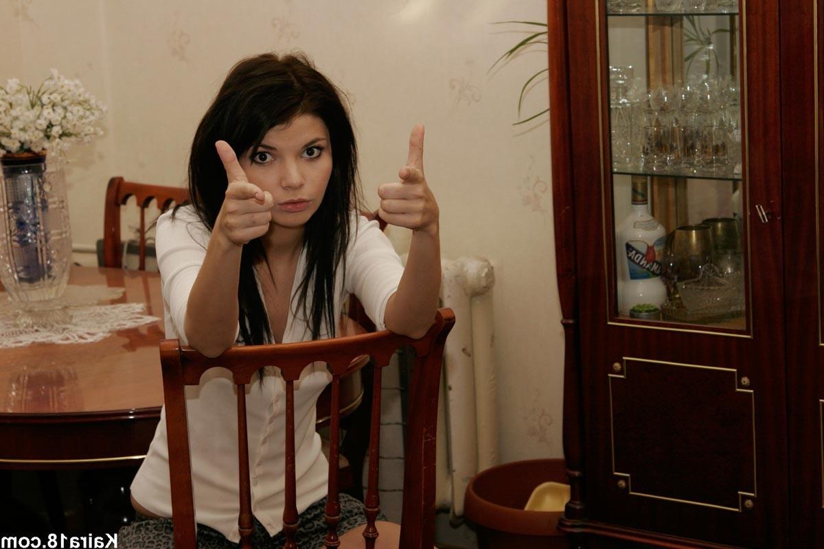 16P Cute emo teen girl nude